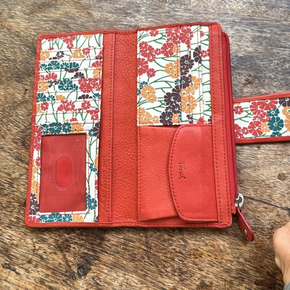Fossil Handbags - Fossil orange leather wallet
